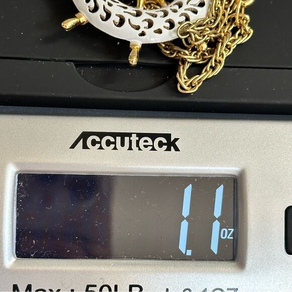 JJ Jonette Wheel Necklace White Enamel Gold Tone Filigree Nautical Boat Vintage - Picture 7 of 8